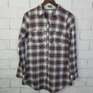 Maurices Womens Plaid 100% Cotton Long Sleeve Button Up Shirt Size Small